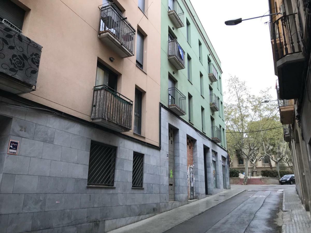 Urban Manresa-City Center Apartment With Balcony Bagian luar foto
